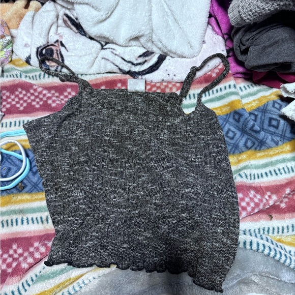 Female shirt/sweater set - Picture 4 of 7